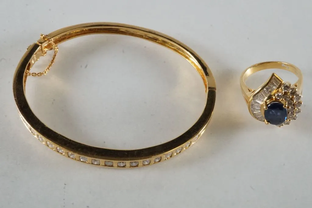 Lot of 18k Yellow Gold Jewelry
