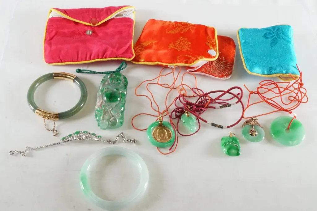Lot of Assorted Jewelry