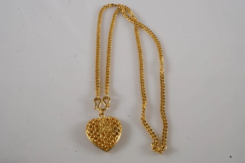 22k Yellow Gold Necklace w/22k Yellow Gold Pendant