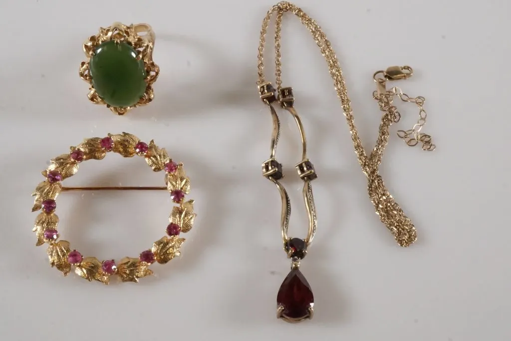 Lot of 14k Yellow Gold Jewelry