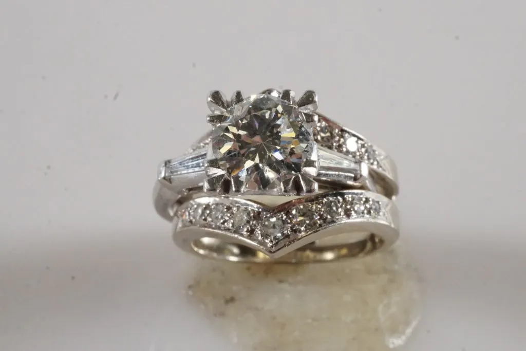 Engagement Set