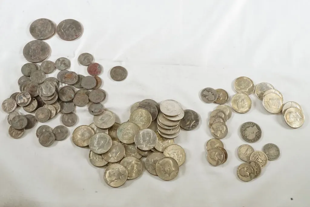 Lot of Assorted Currency
