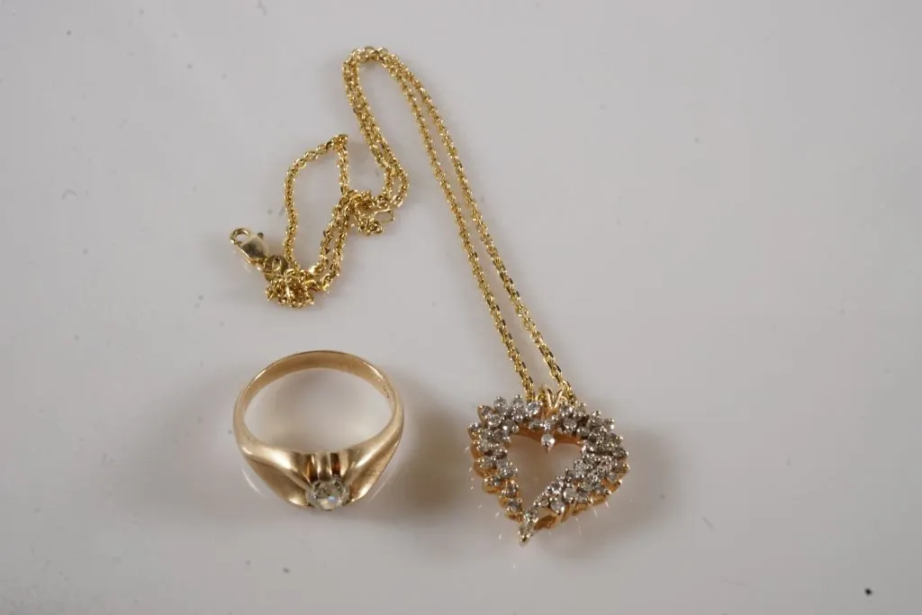 Lot of Assorted Jewelry