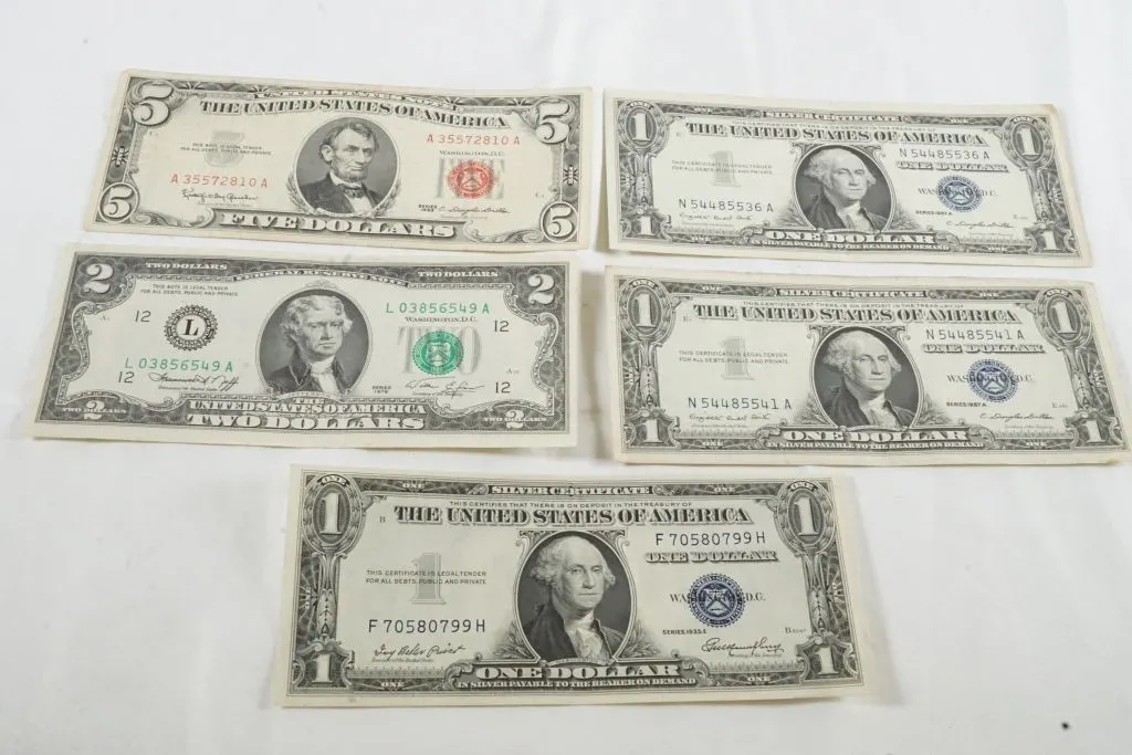 Lot of Assorted Currency