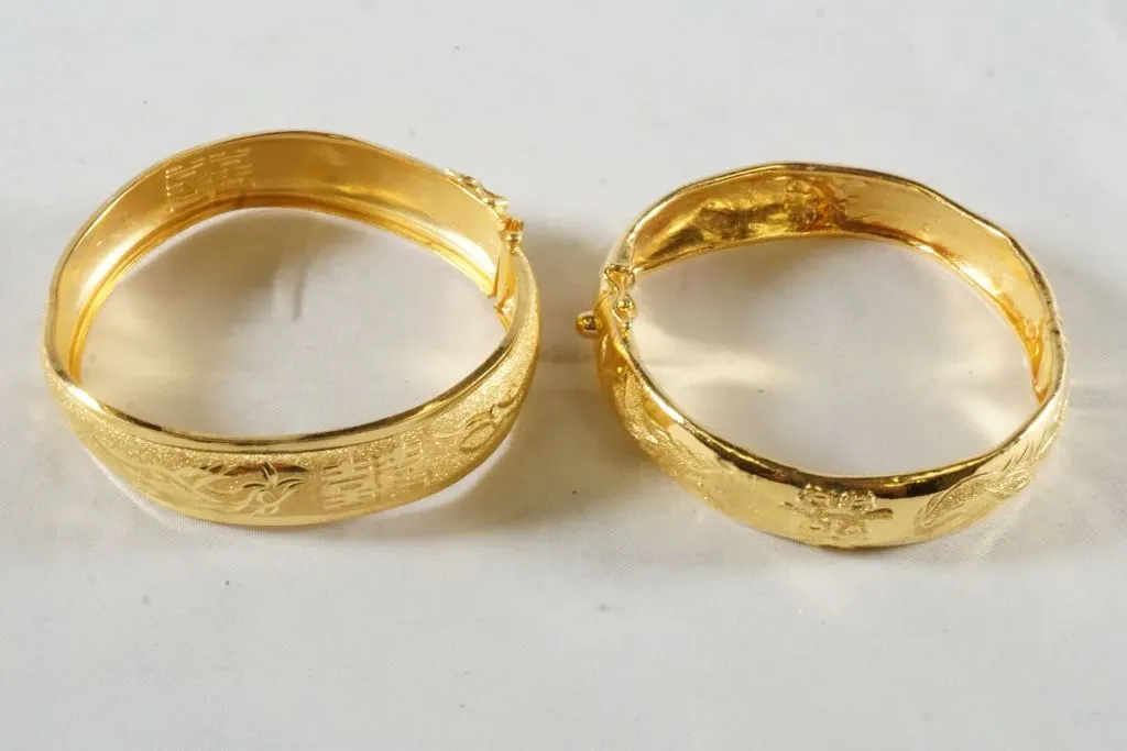 Lot of (2) 22k Yellow Gold Bracelets