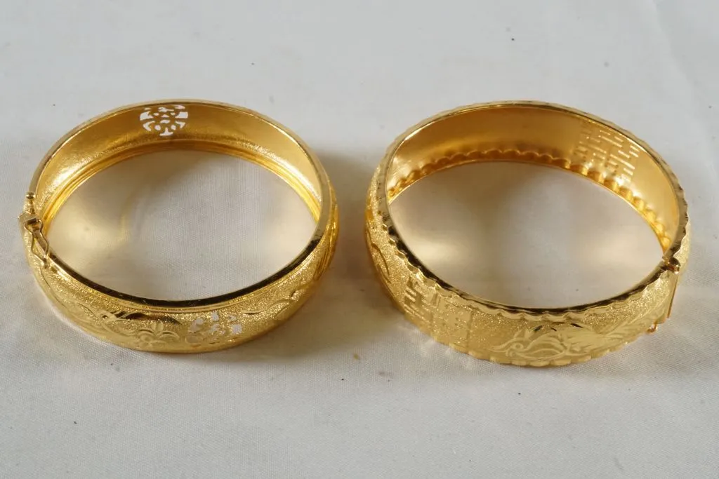 Lot of (2) 22k Yellow Gold Bracelets