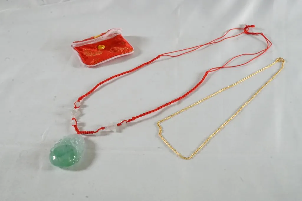 Lot of Assorted Jewelry