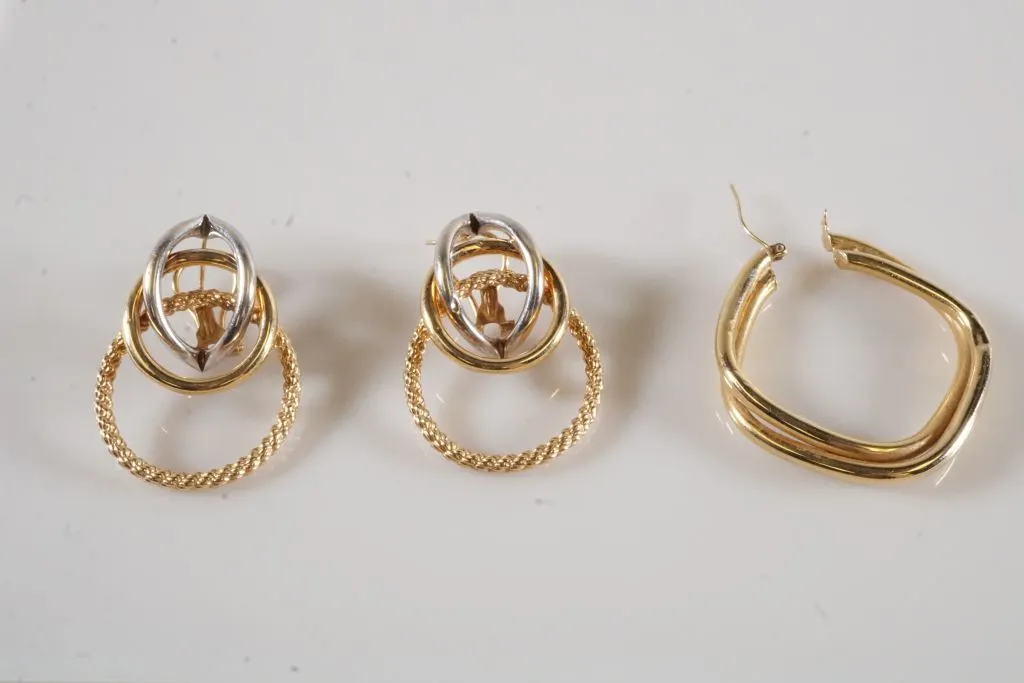 Lot of (3) 14k Yellow Gold Earrings