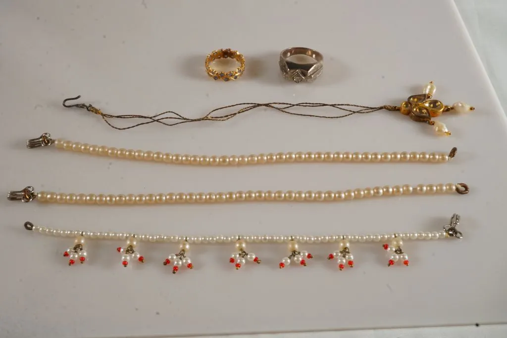 Lot of Assorted Jewelry