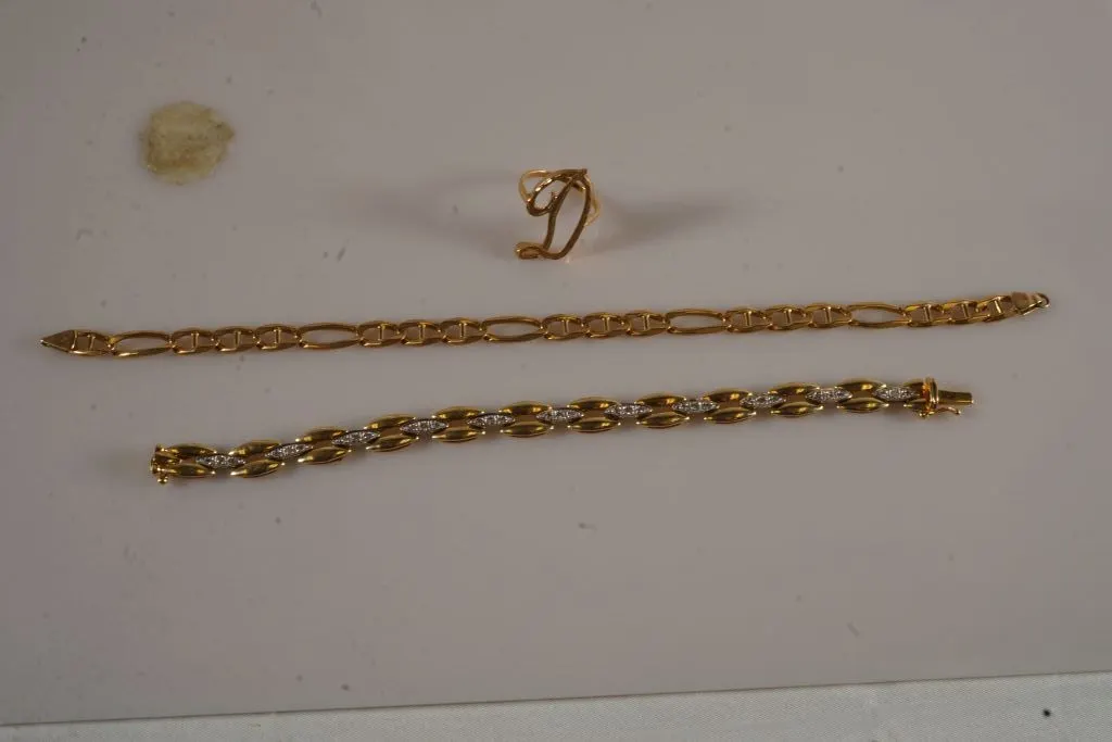 Lot of 14k Yellow Gold Jewelry