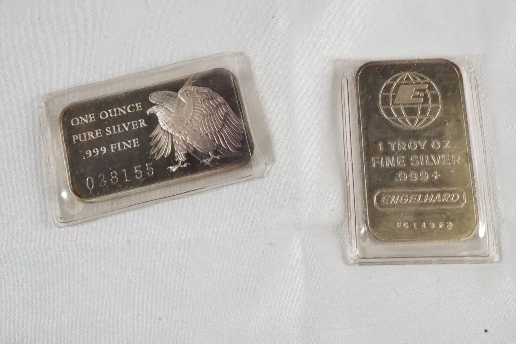 Lot of (2) 1oz Silver Bars