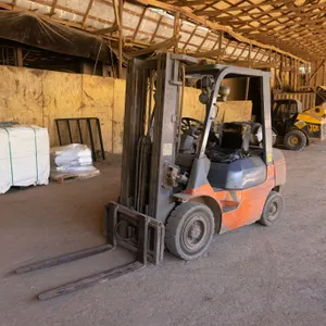 1998 Toyota 7FG25 5,000 lb Propane Forklift