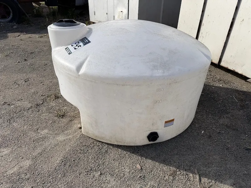 300 Gallon Plastic Water Tank