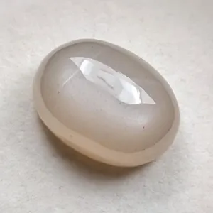 30 CT CERTIFIED MOONSTONE GEMSTONE ($5,550 APPRAISAL)