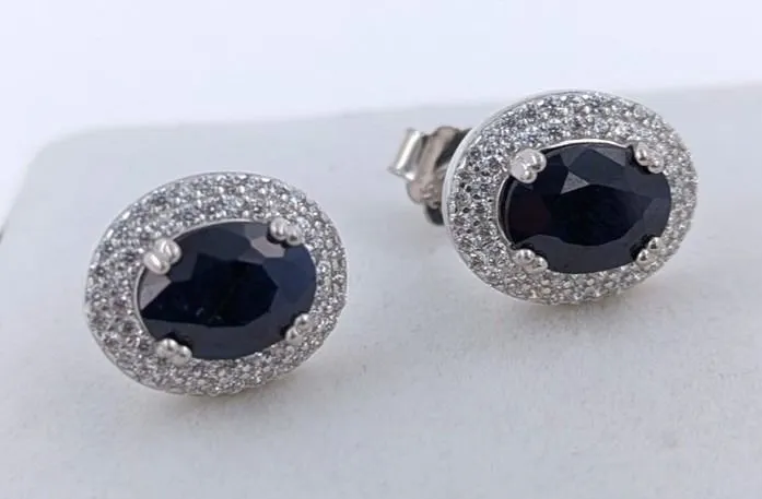 3.1 CT CERTIFIED SILVER SAPPHIRE GEMSTONE EARRINGS ($2,779 APPRAISAL)