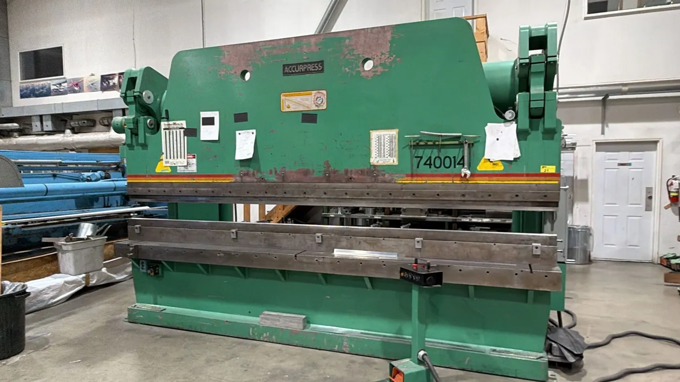 ACCURPRESS 740014 14FT 400 TON PRESS BRAKE MACHINE S/N: 1520