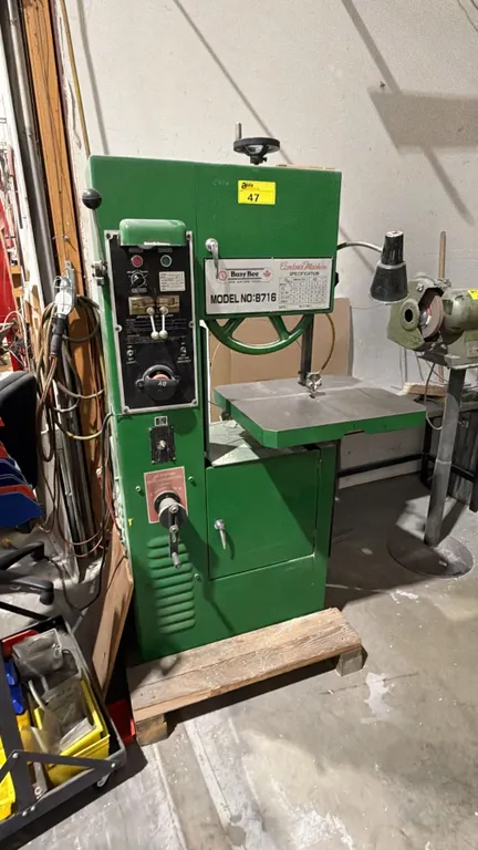 BUSY BEE B716 CONTOUR MACHINE S/N: 76C1061 APPROX 3FT X 2FT X 5FT