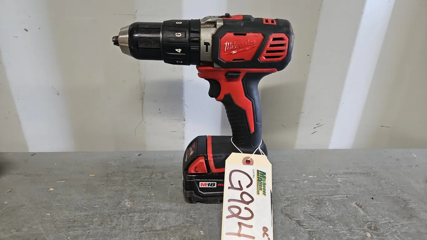 Milwaukee 18V Drill - Qty 1