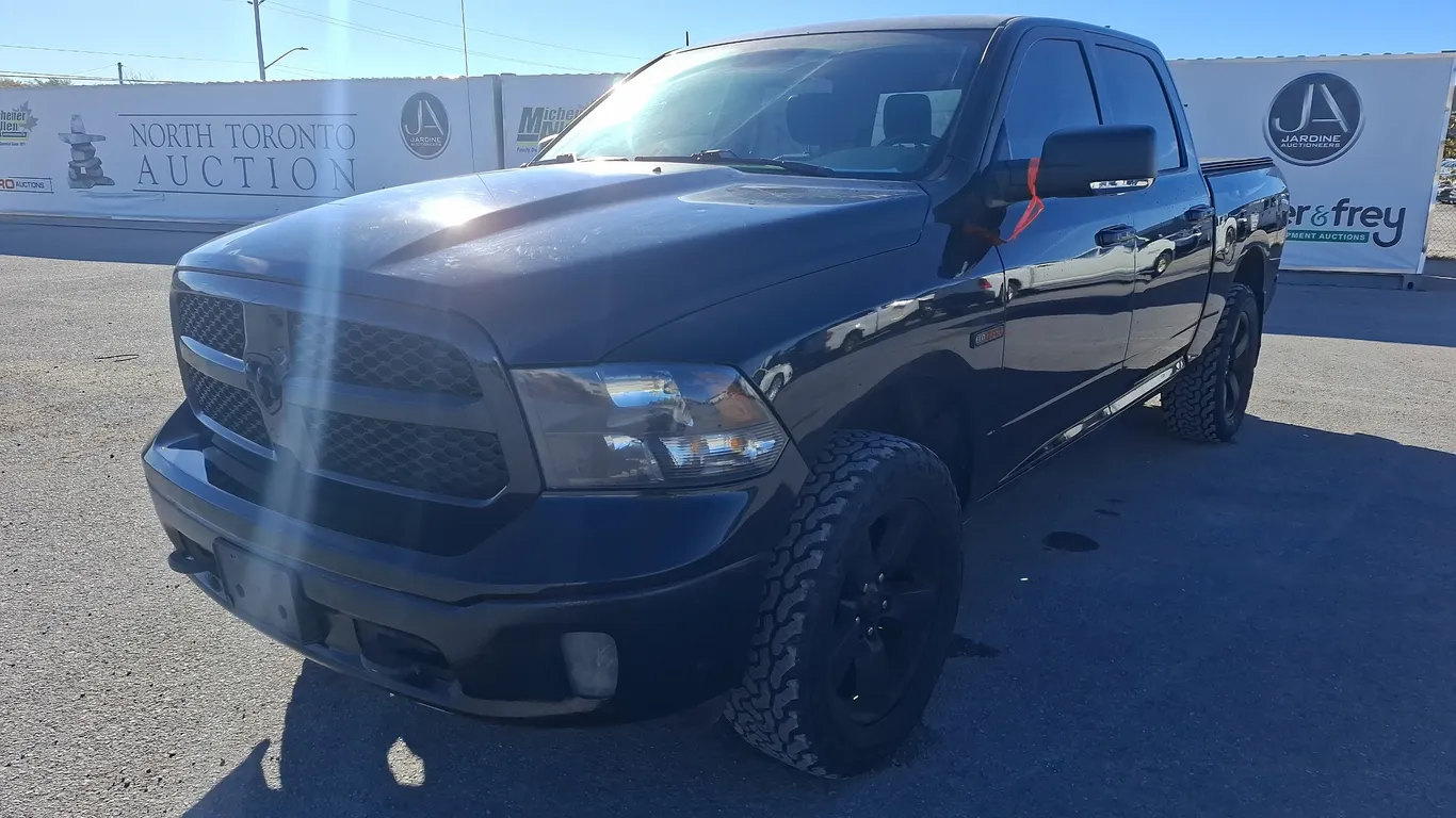 2018 Ram 1500 4x4 SLT 4dr Crew Cab 5.5 ft. SB Pickup