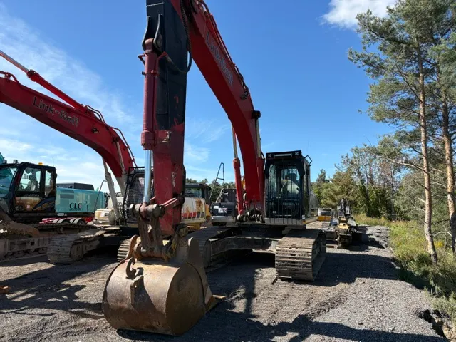 Non-Operable 2011 Link Belt 290-X2 Excavator