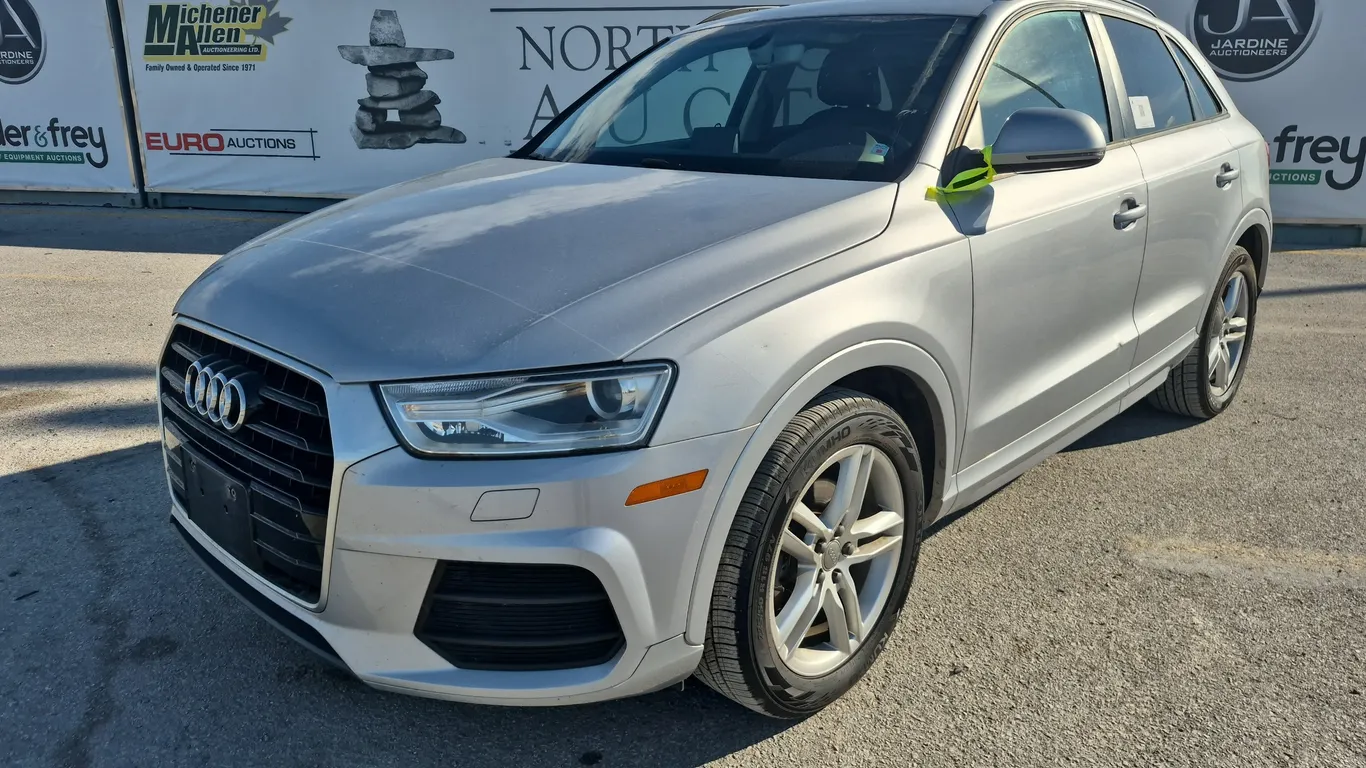 2016 Audi Q3 AWD 2.0T quattro Komfort 4dr SUV