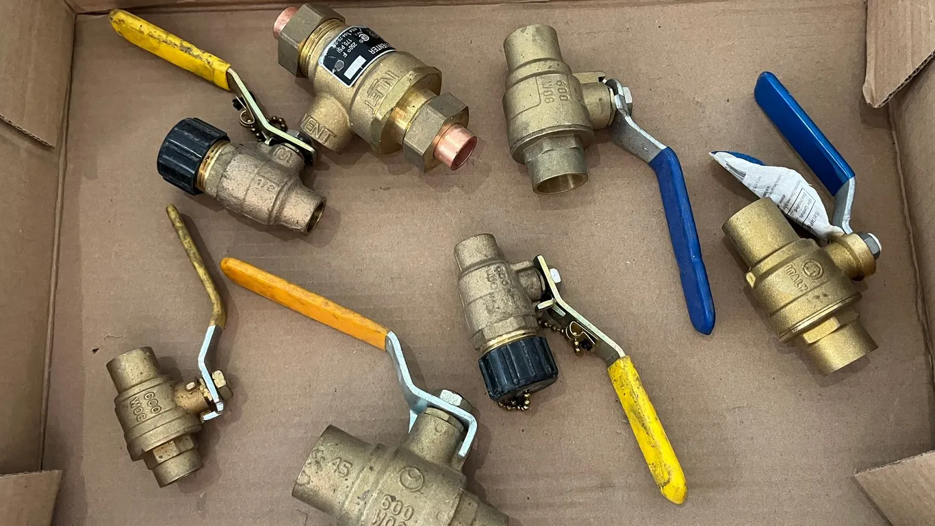 (7) Assorted Ball Valve Shutoffs