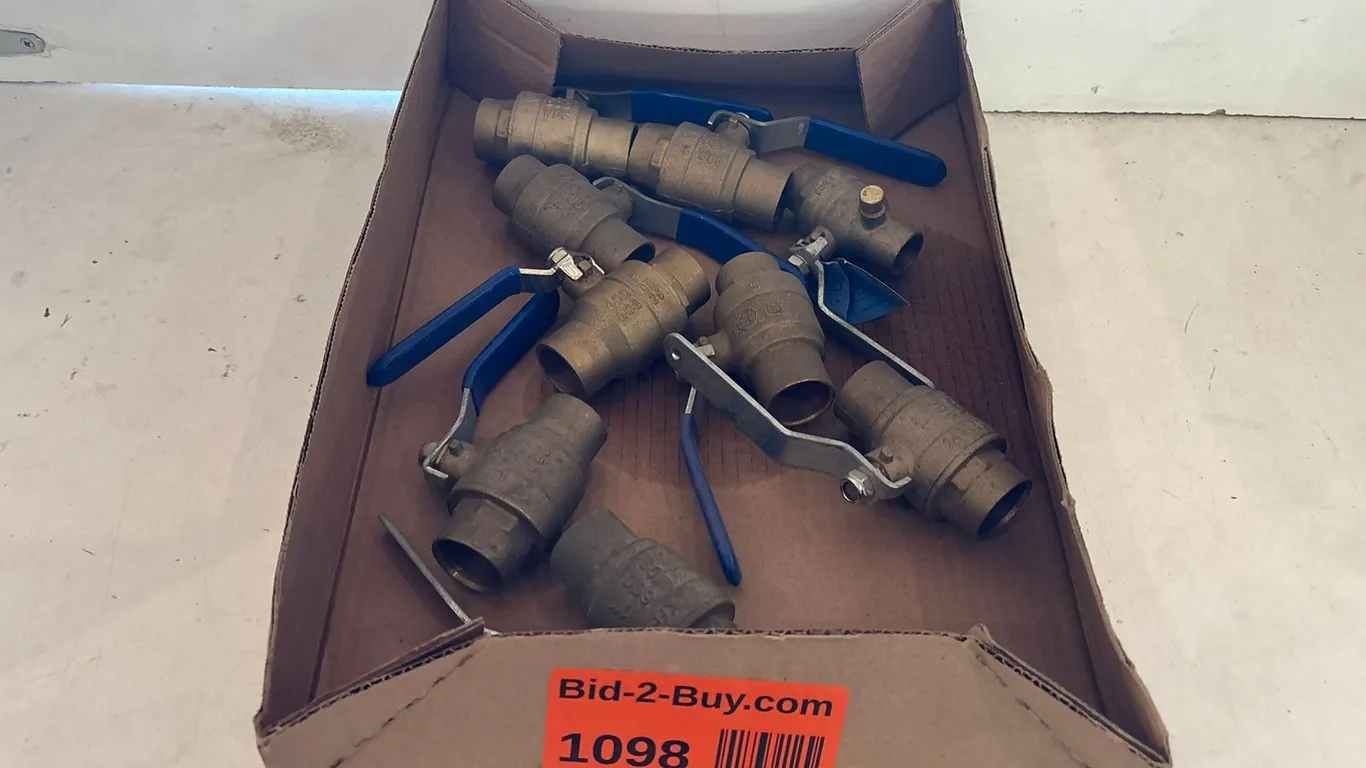 ( 9) Valves