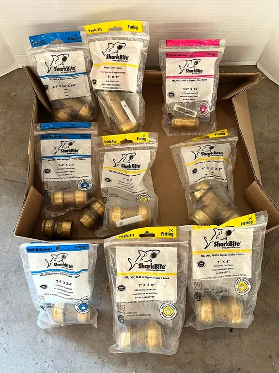 (11) Assorted Shark Bite Fittings