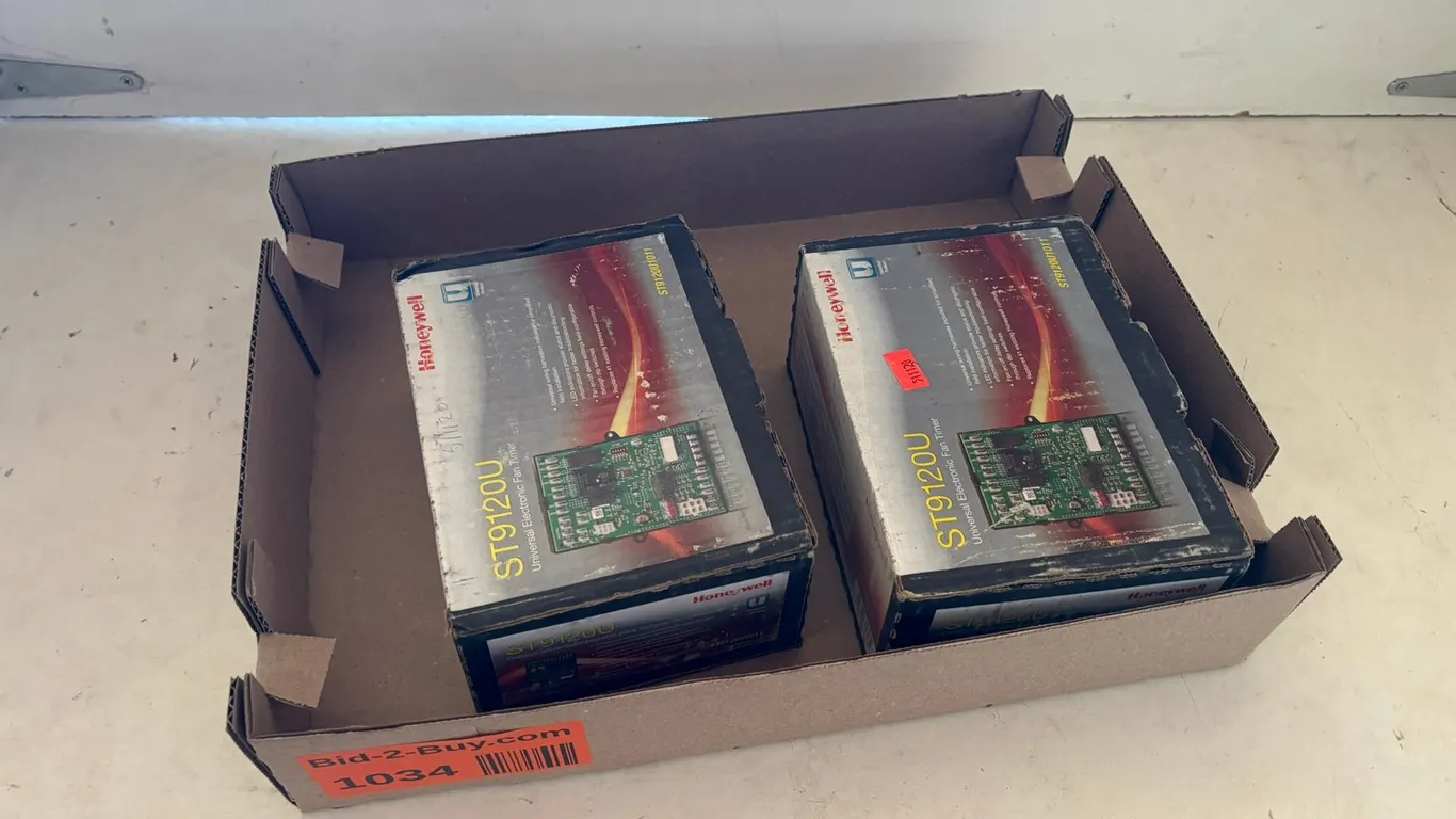 (2) Honeywell Universal Electric Fan Timer
