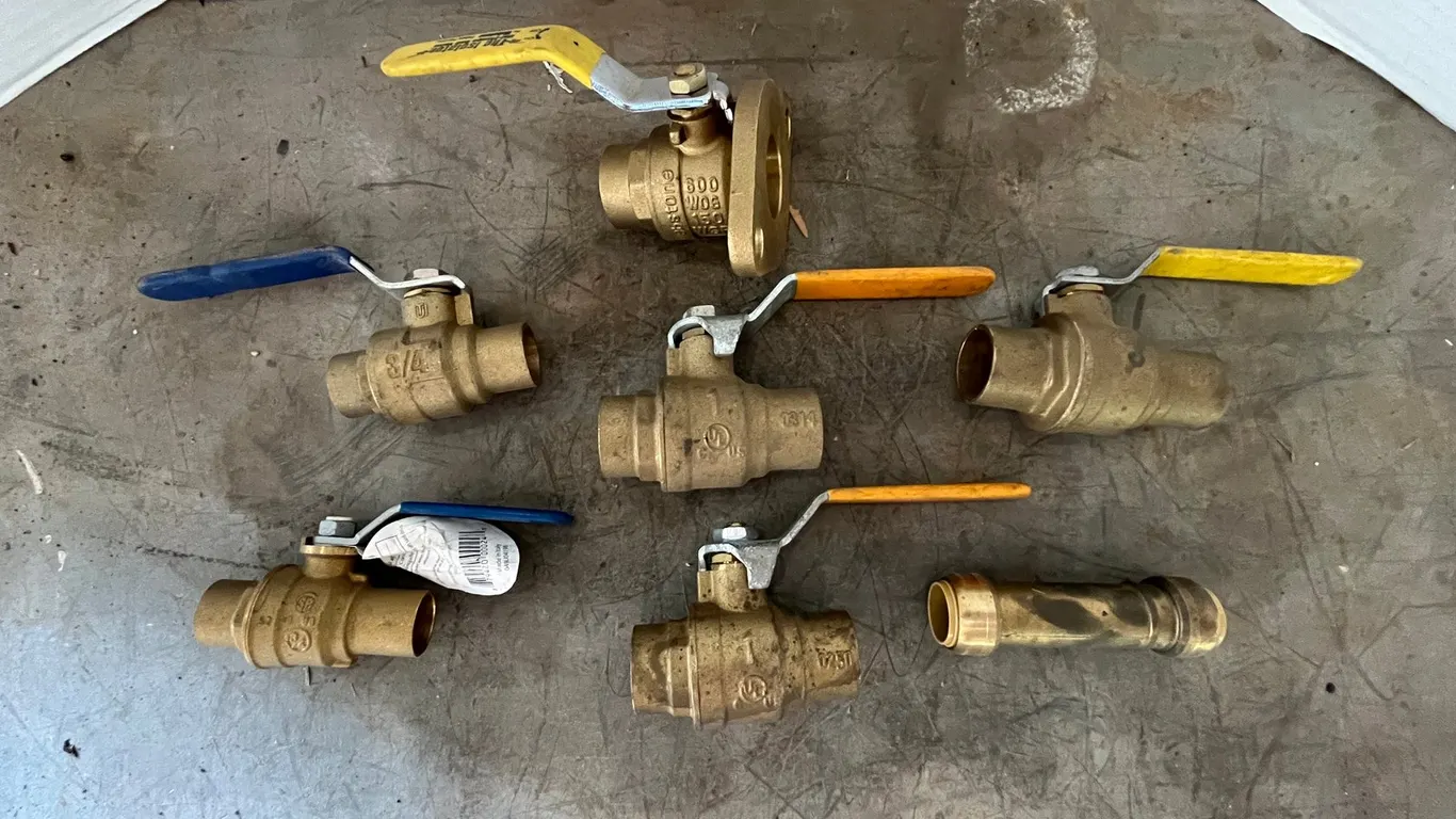 (7) Assorted Ball Valve Shutoffs