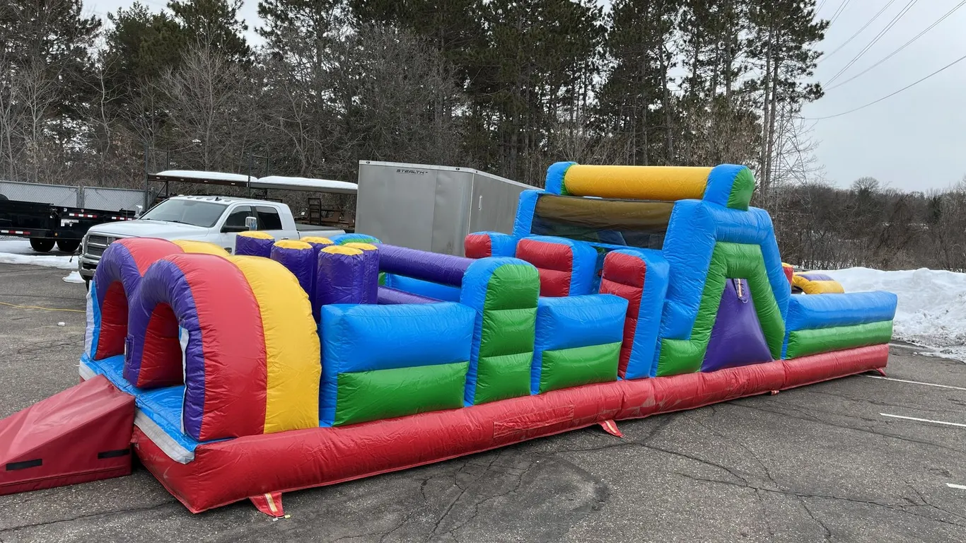 Mega Maze Obstacle