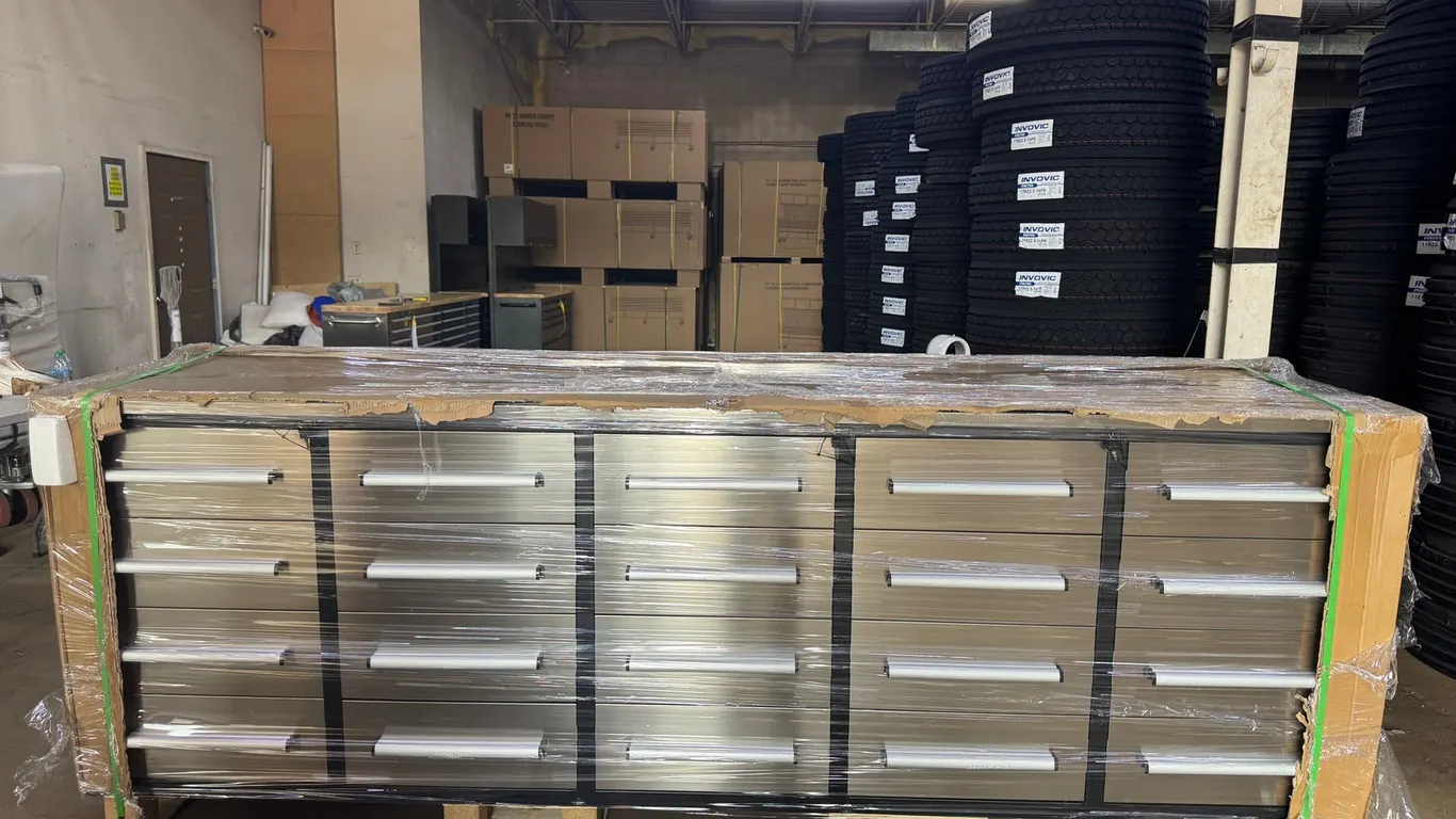 NEW 10FT 15 DRAWERS AND 2 CABINETS STAINLESS STEEL WORKBENCH