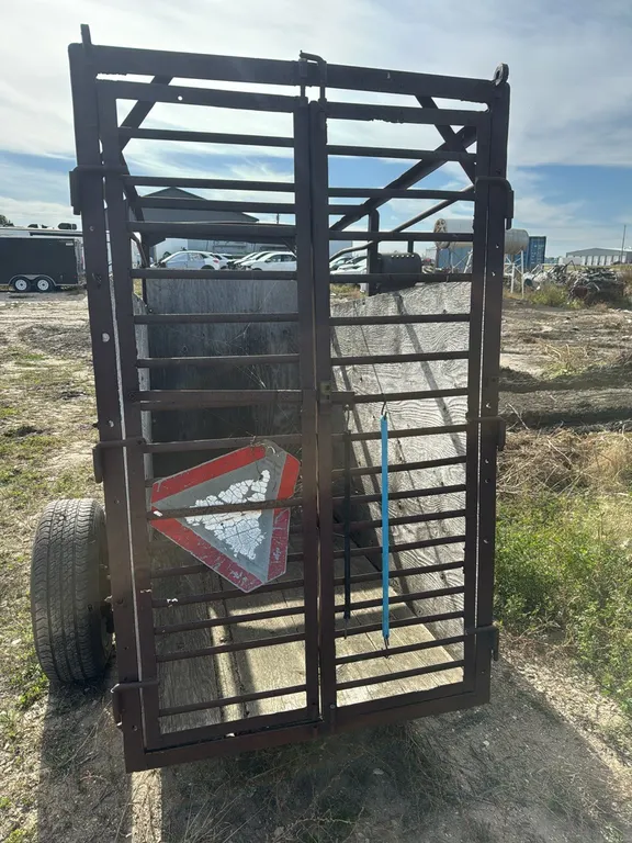 Single amimal trailer no bill of sale or tod