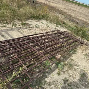 6 12’ corral panels