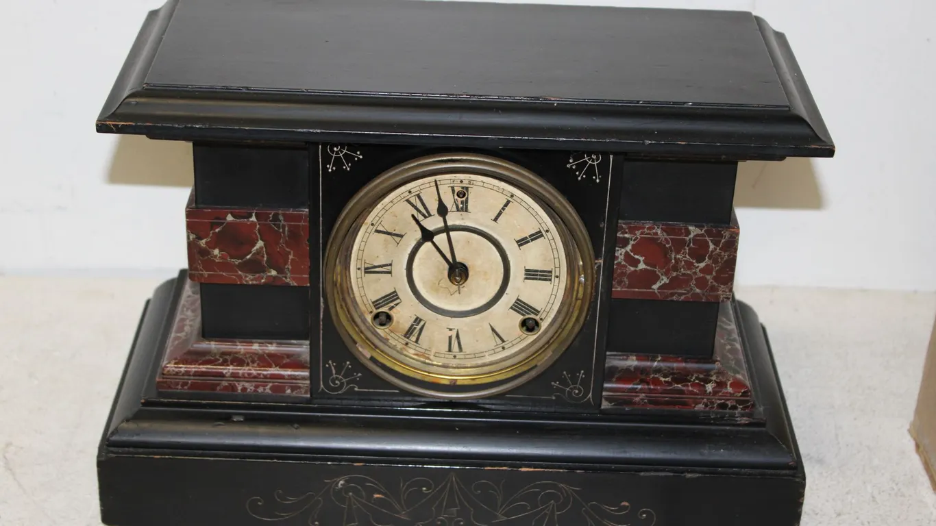 Antique Mantel Clock