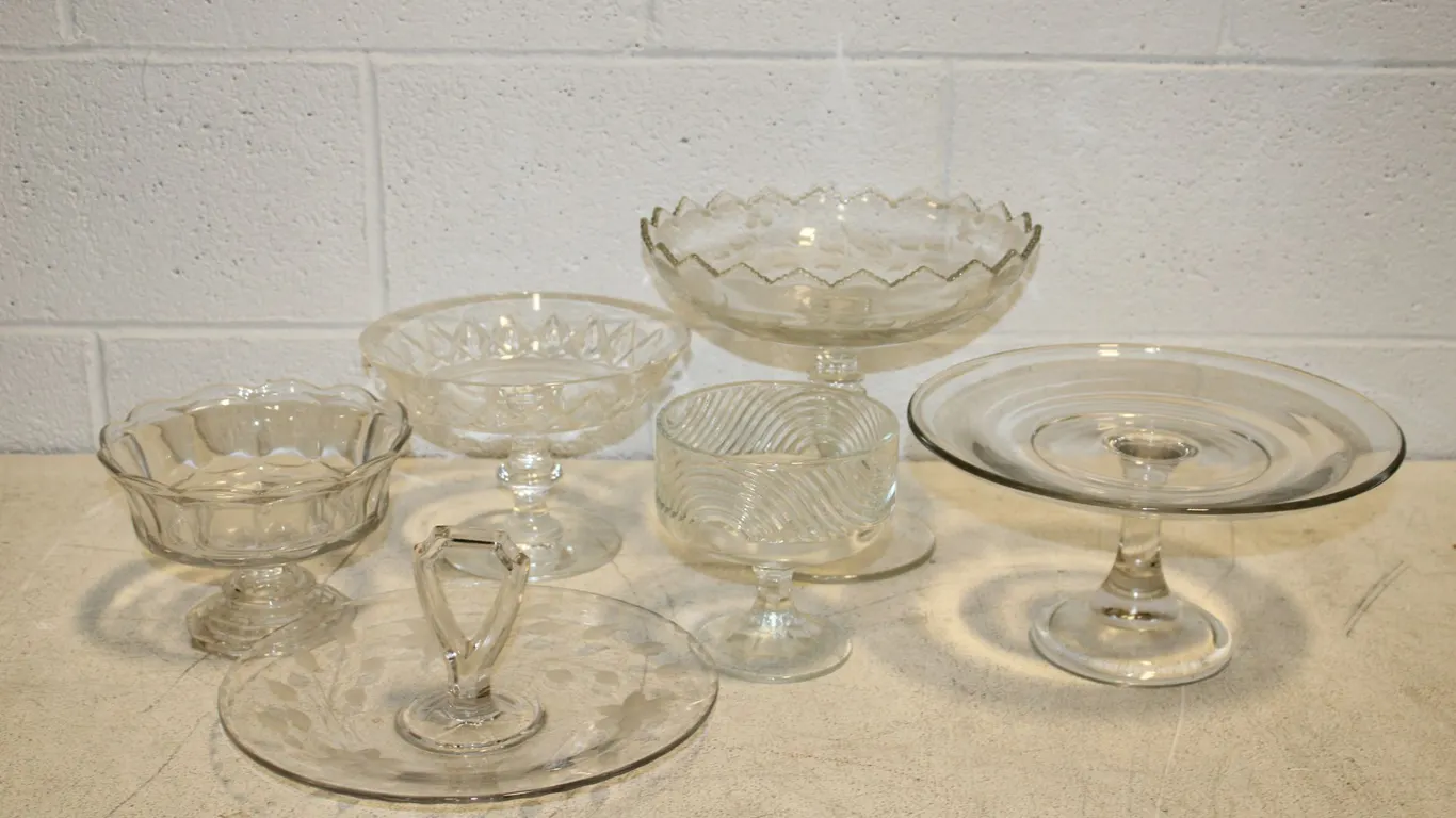 Glass Pedestal Serveware