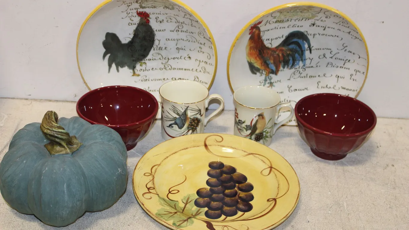 Bird Tableware & Décor