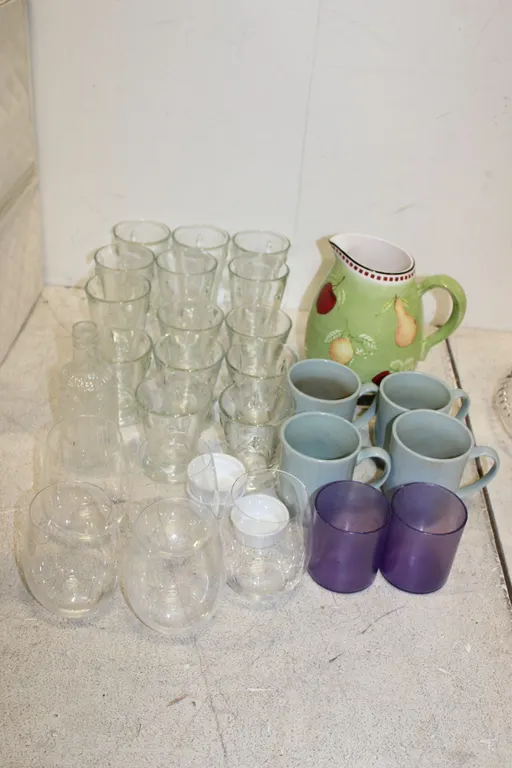 Drinkware & Pitcher