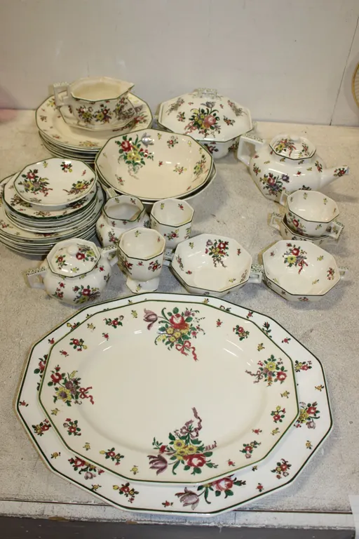 Royal Doulton Old Leeds Sprays Floral Dinnerware