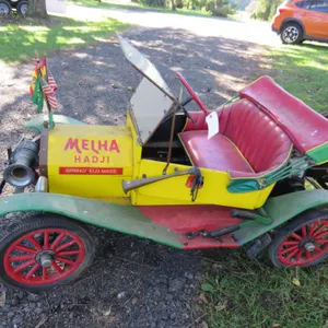 Tin Lizzie Parade Car