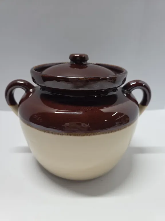 Brown & Cream Stoneware Bean Pot with Lid