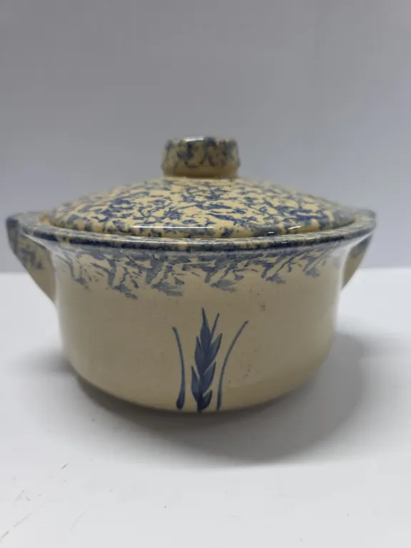 Roseville RRP Co Blue & White Stoneware Covered Casserole