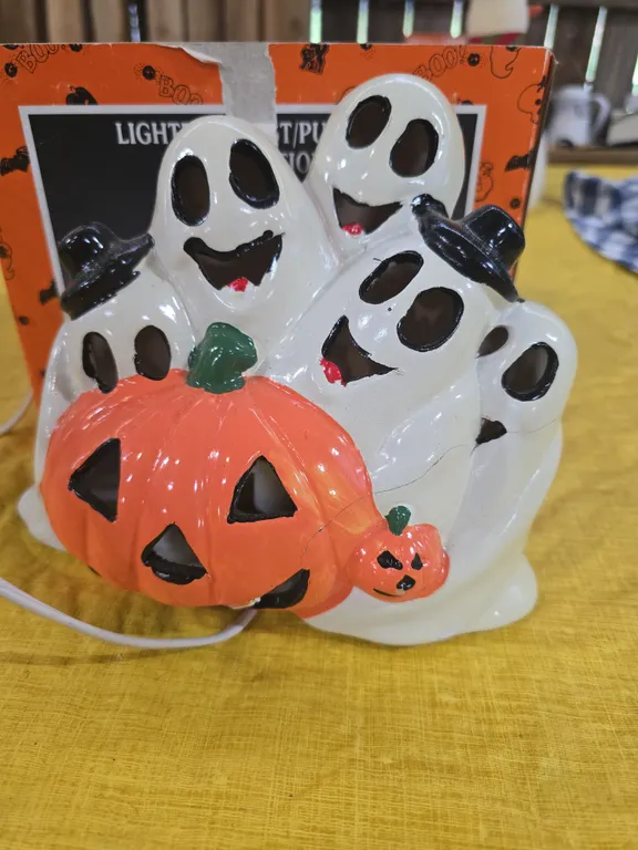Ghost & Pumpkin Halloween Ceramic Decor