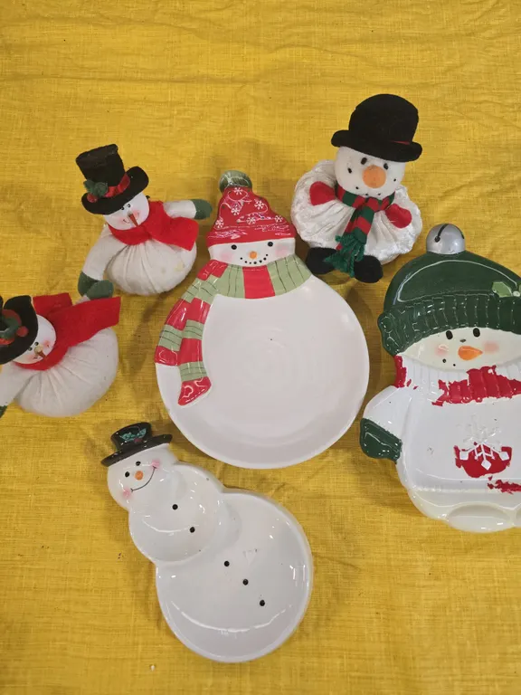Snowman Christmas Decor Collection