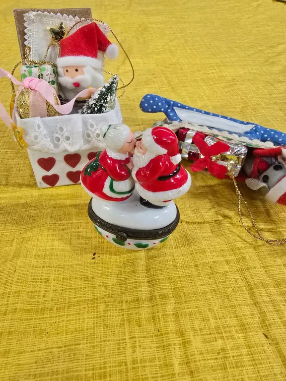 Santa & Christmas Figurine Collection