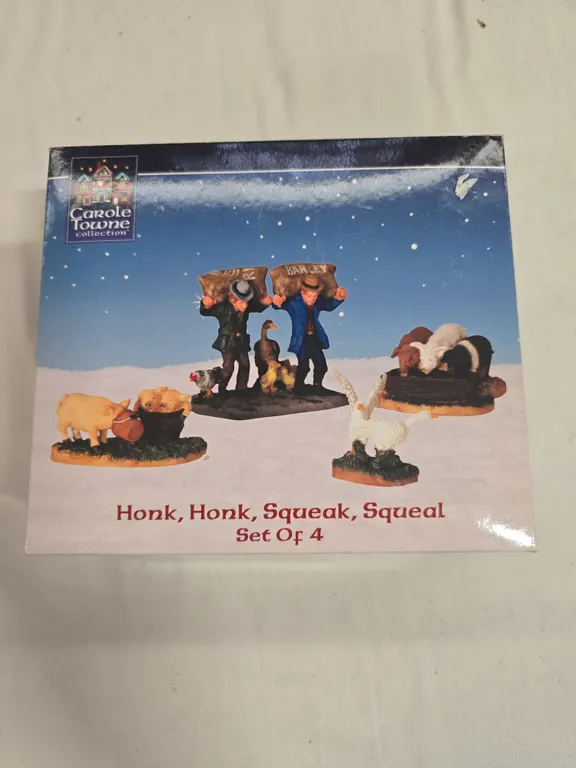 Hank, Hank, Squawk, Squeak Villiage Pieces