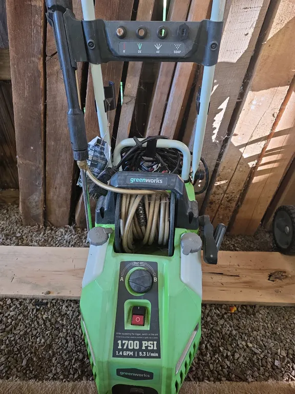 Greenworks Pressure Washer 1700 PSI