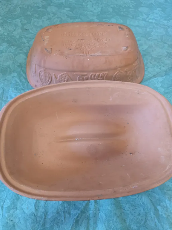 Clay Baking Dish
