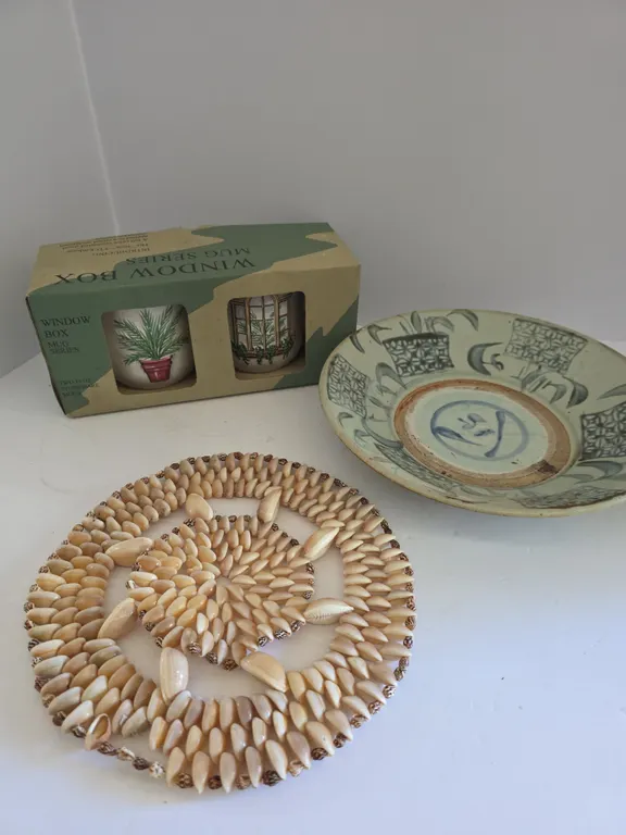 Decorative Plate & Mug & Woven Trivet Lot
