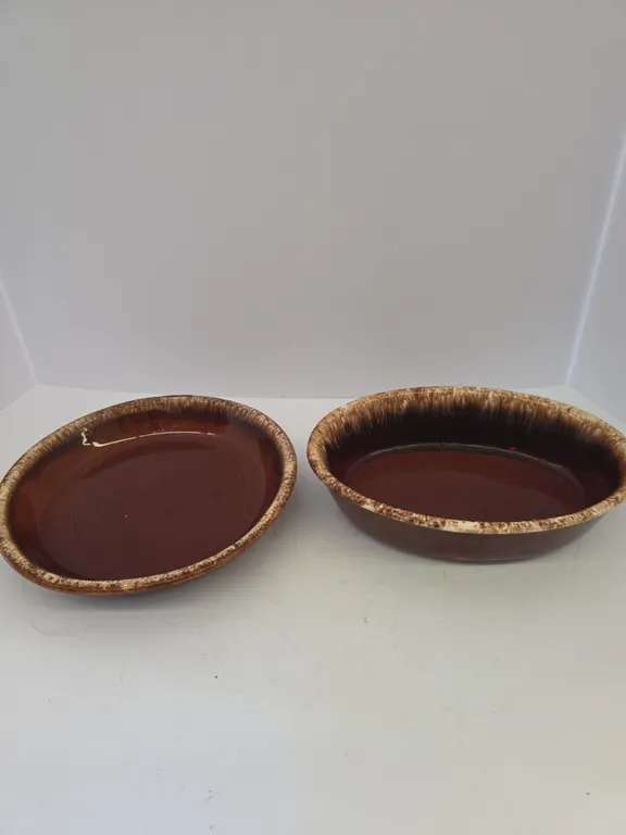 Hp Oven Proof USA Brown Pottery Pie / Baking Dishes - Pair